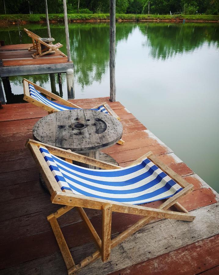 Calm At Bangphat Bor Saen Экстерьер фото